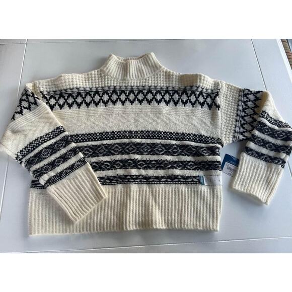 Arizona Sweater Women's Size XS-S Cream New - Picture 1 of 4